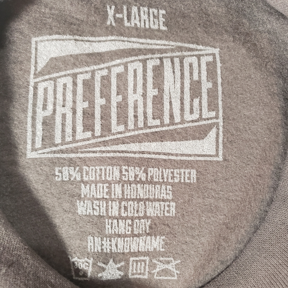 NWOT Men's Sweatshirt - Picture 4 of 4